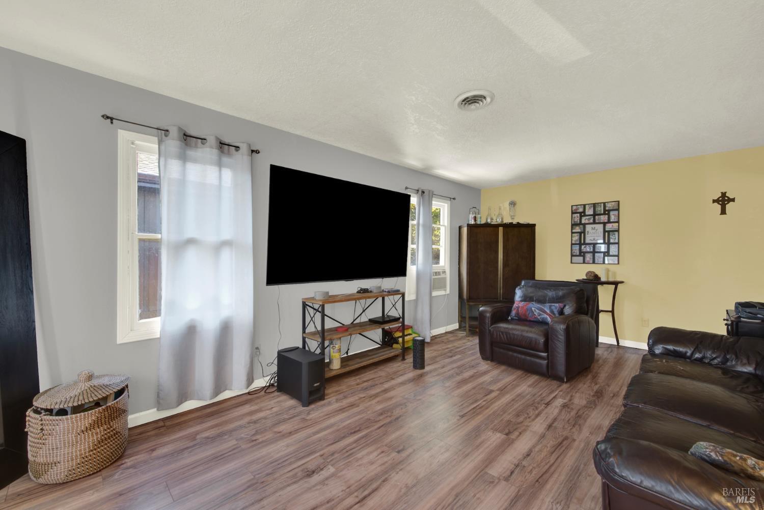 682 Maplewood Avenue