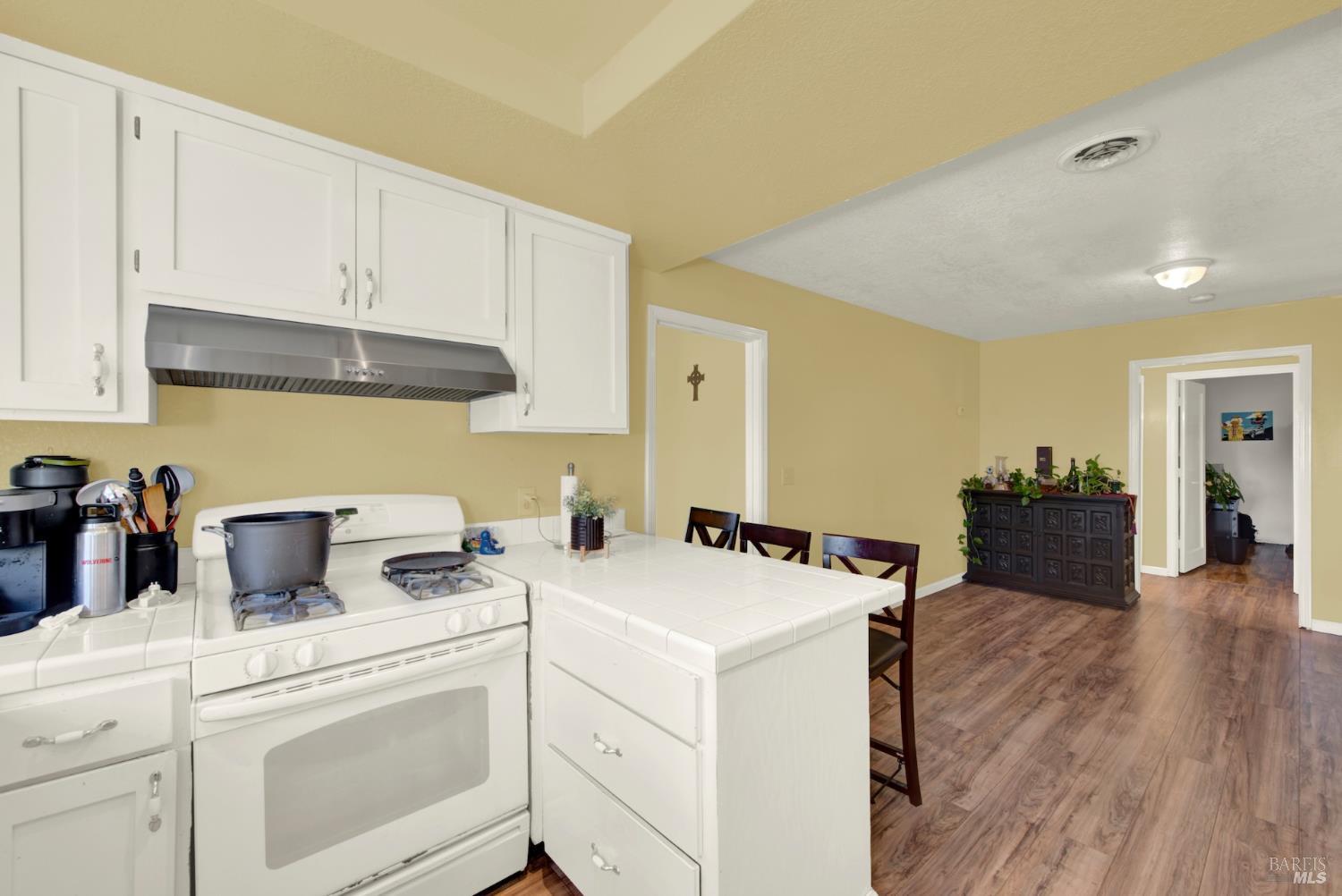 682 Maplewood Avenue