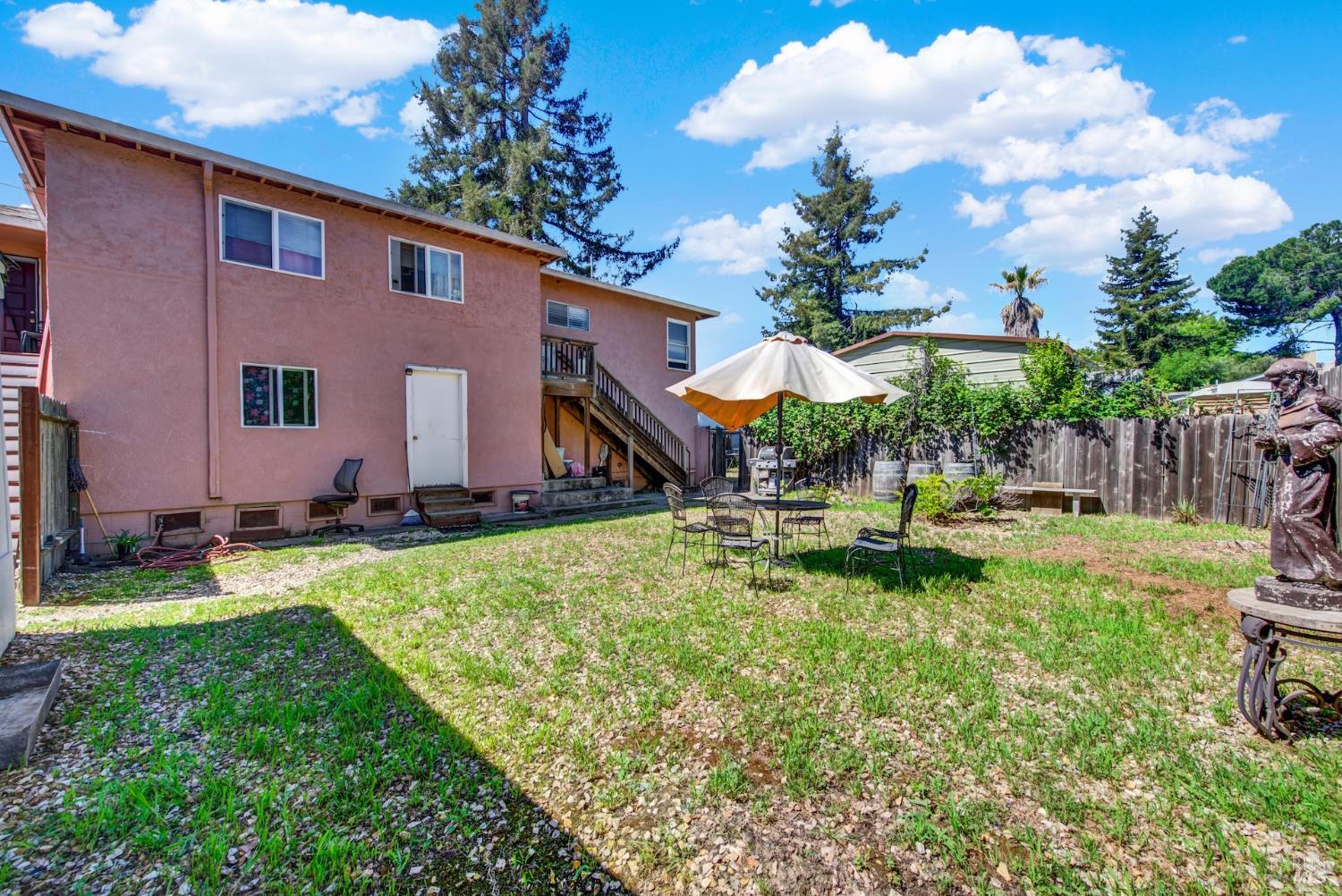 682 Maplewood Avenue