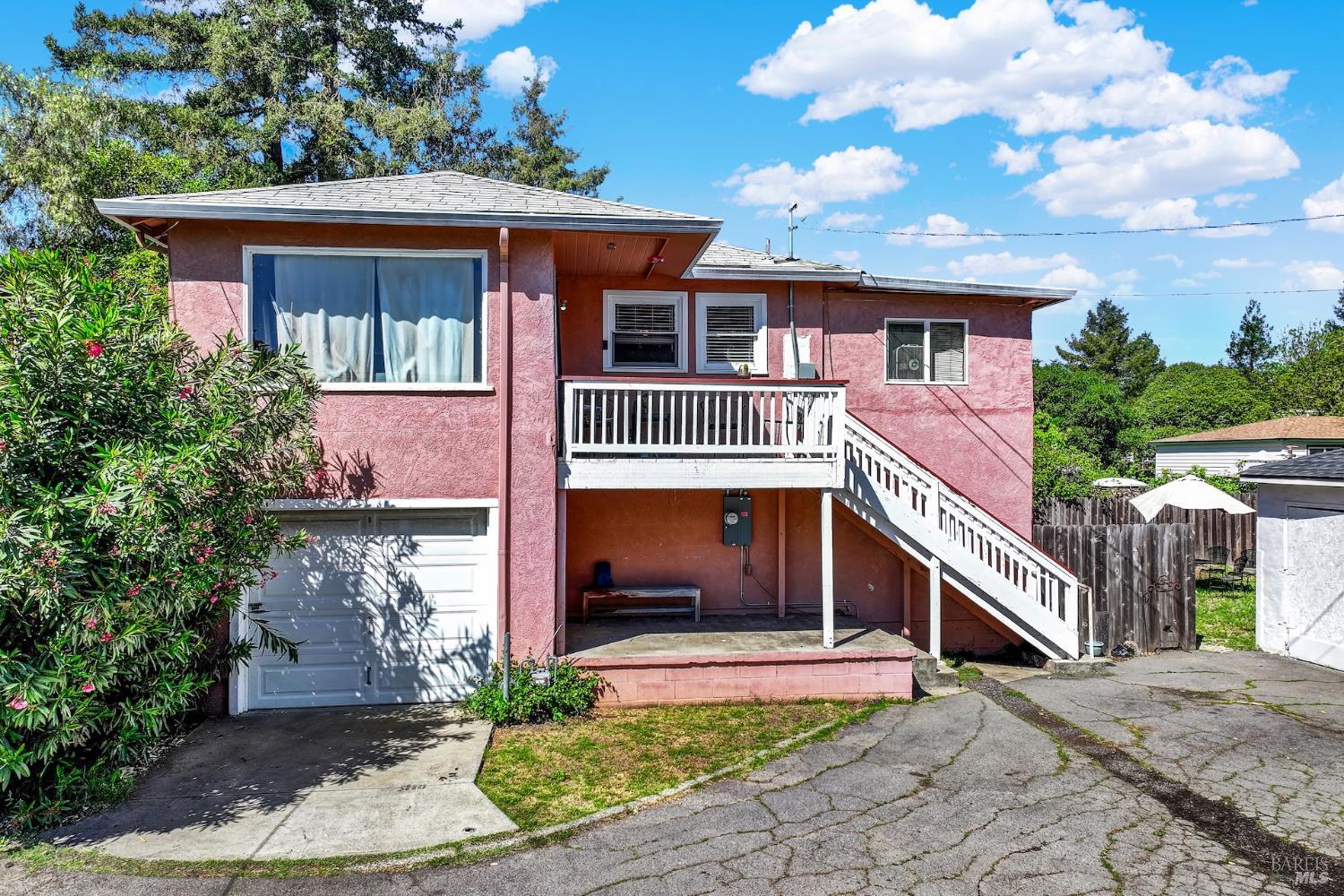 682 Maplewood Avenue