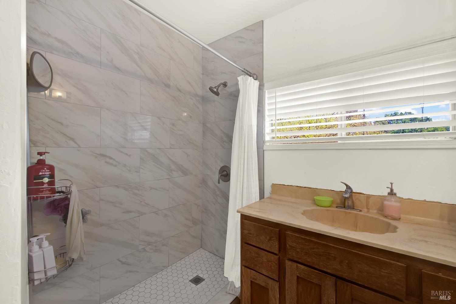 682 Maplewood Avenue