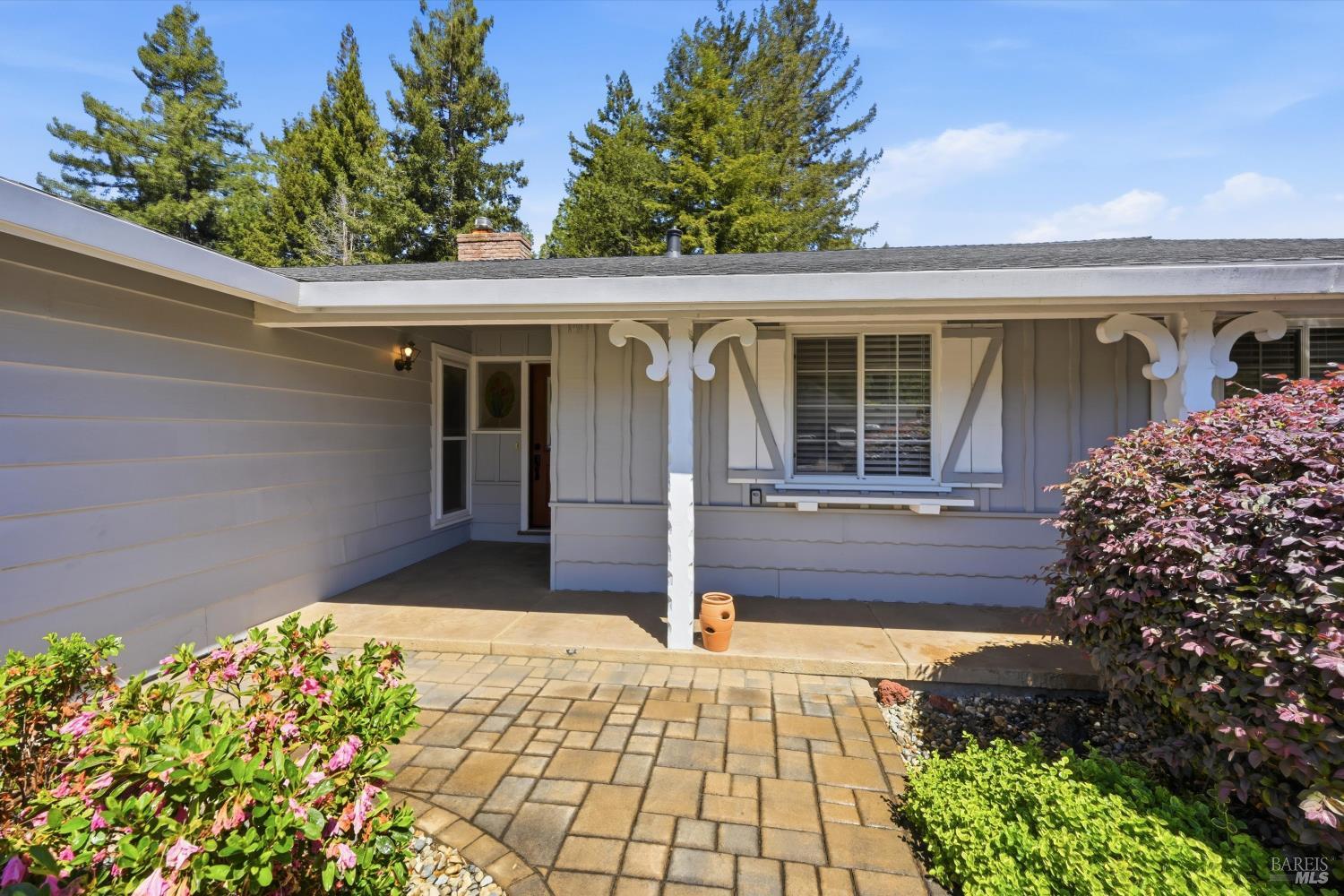 3196 Scenic Drive