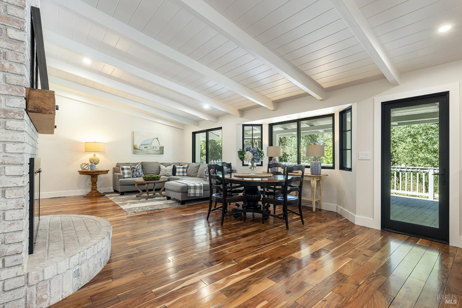 3000 Silverado Trail