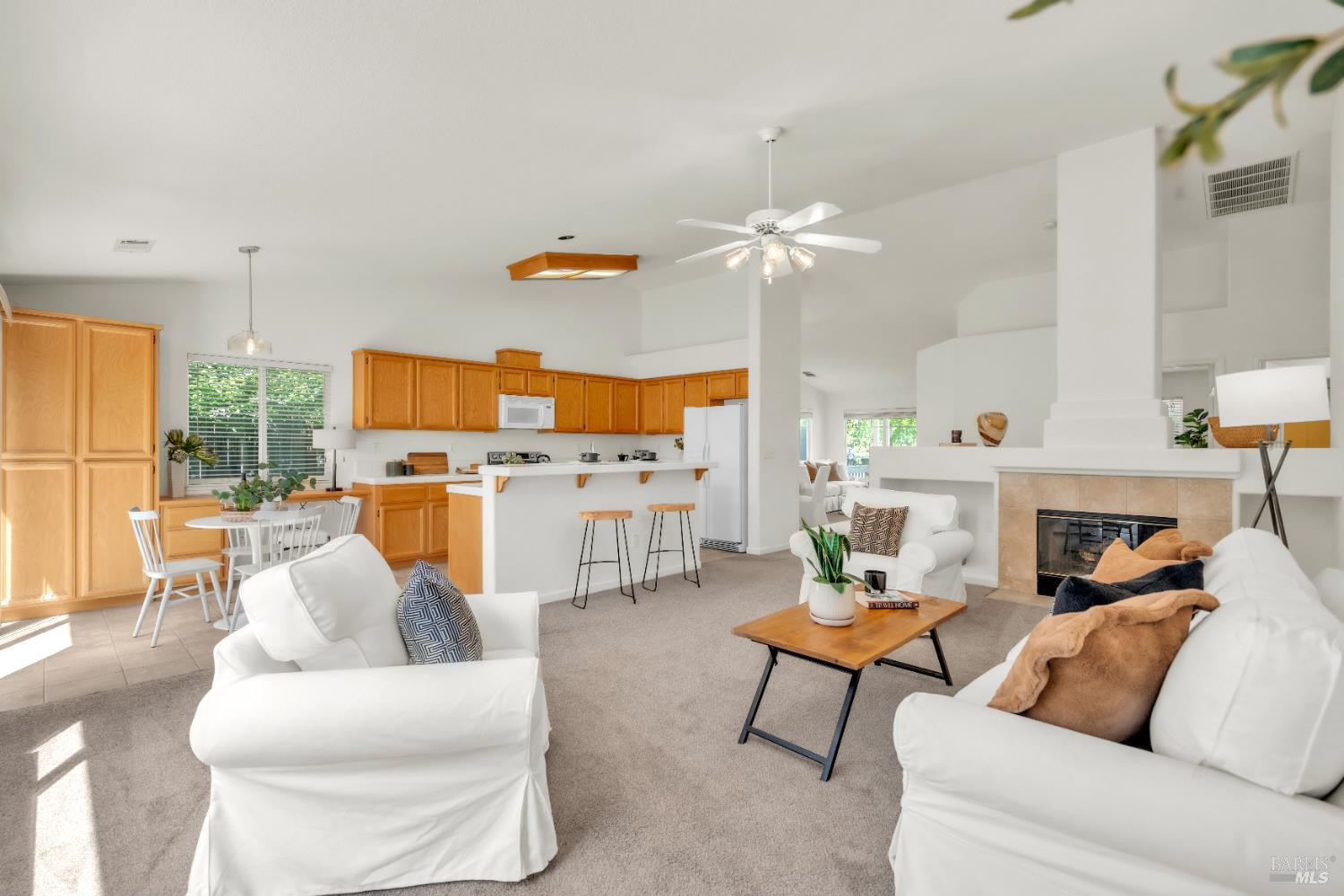 3211 Avenido Del Lago Way