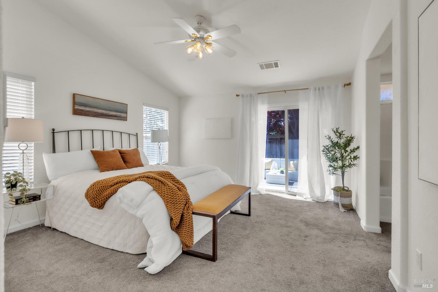 3211 Avenido Del Lago Way