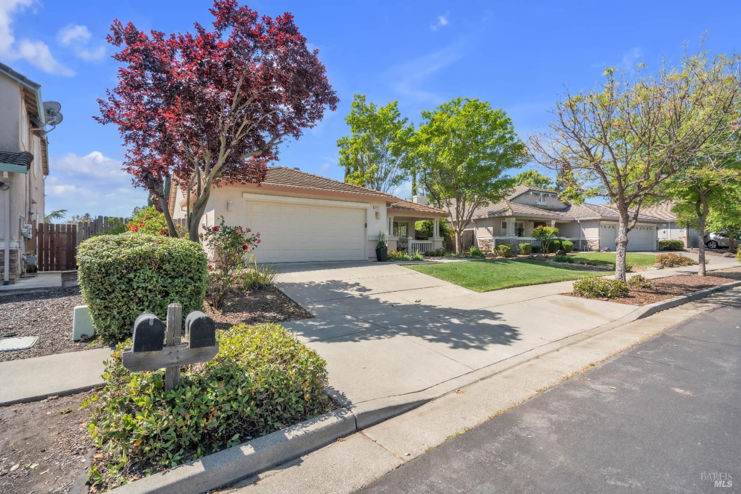 3211 Avenido Del Lago Way