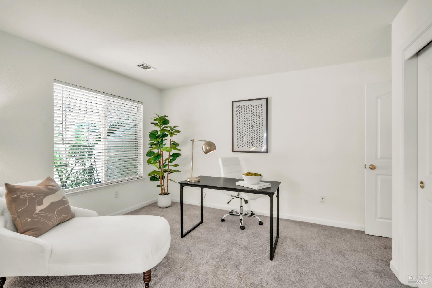 3211 Avenido Del Lago Way