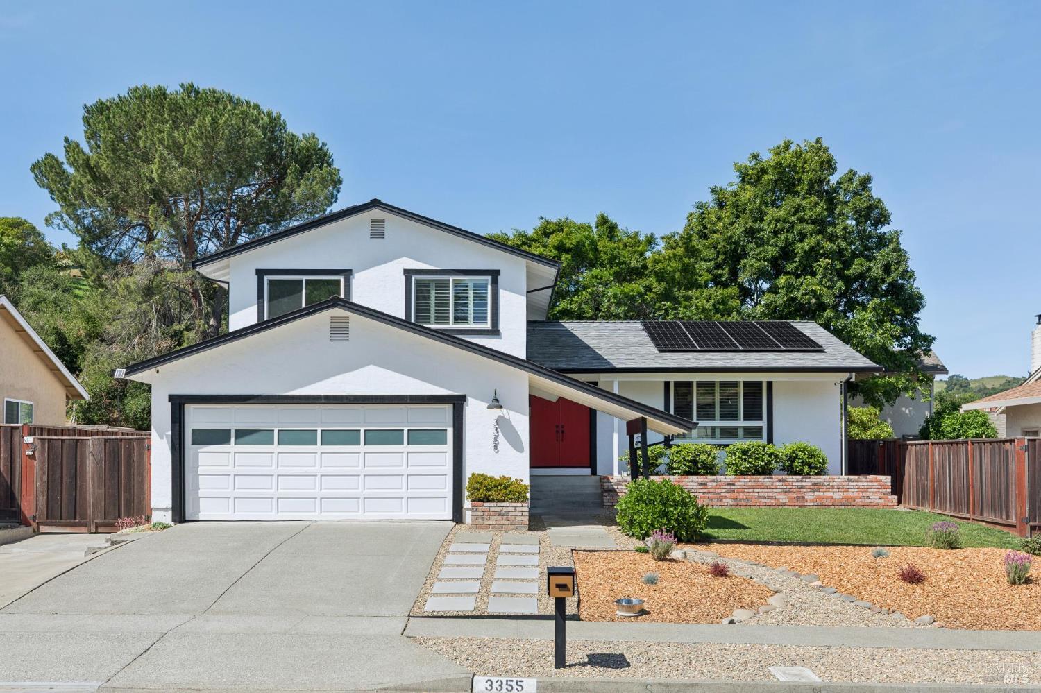3355 Twin Oaks Drive