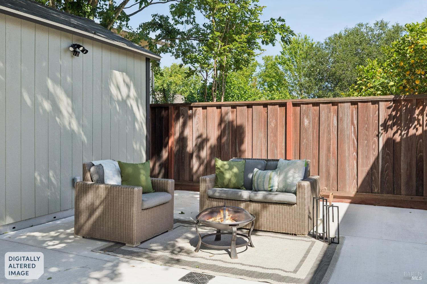 3355 Twin Oaks Drive