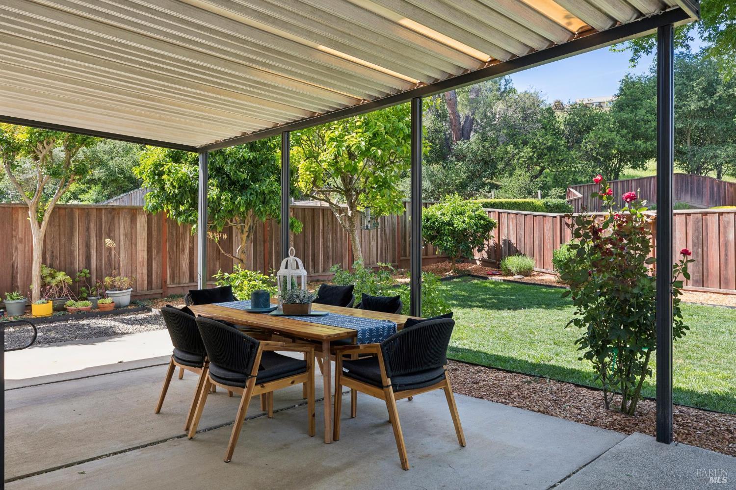 3355 Twin Oaks Drive