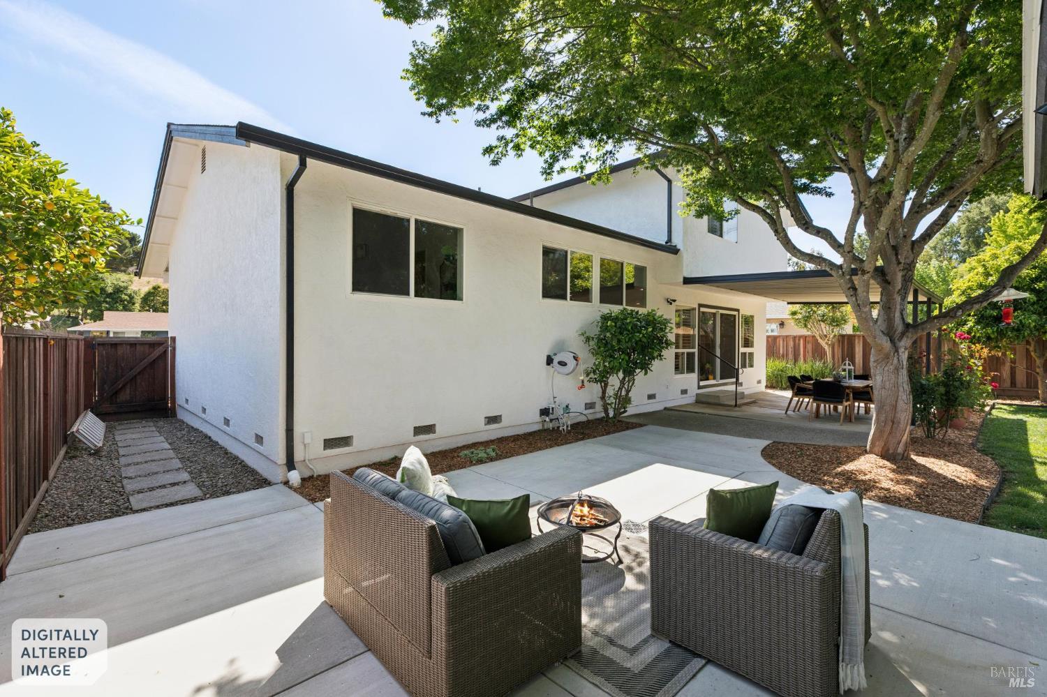 3355 Twin Oaks Drive