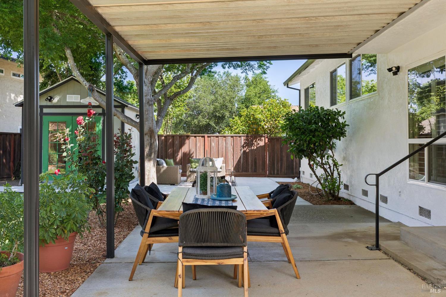 3355 Twin Oaks Drive