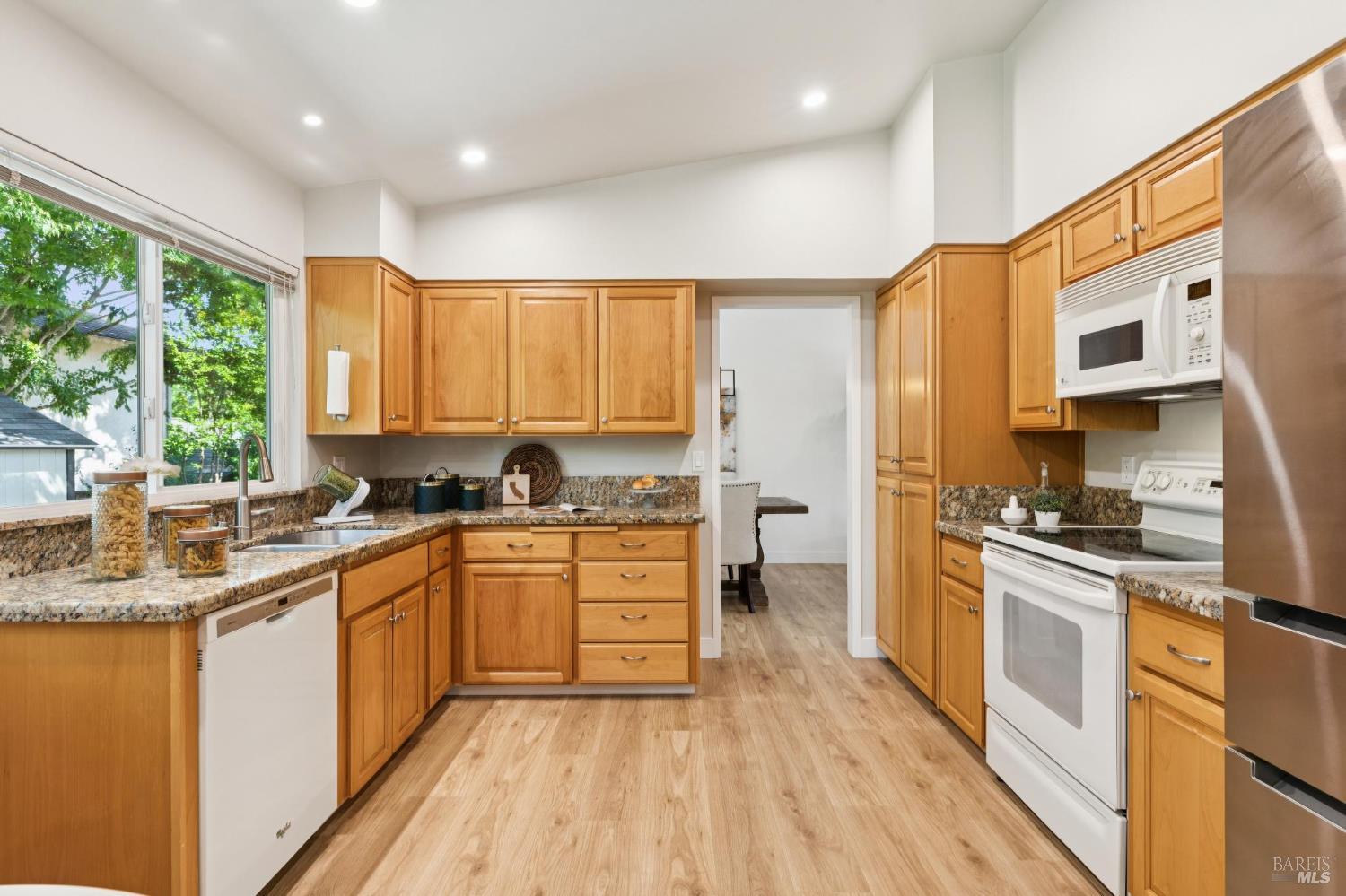 3355 Twin Oaks Drive