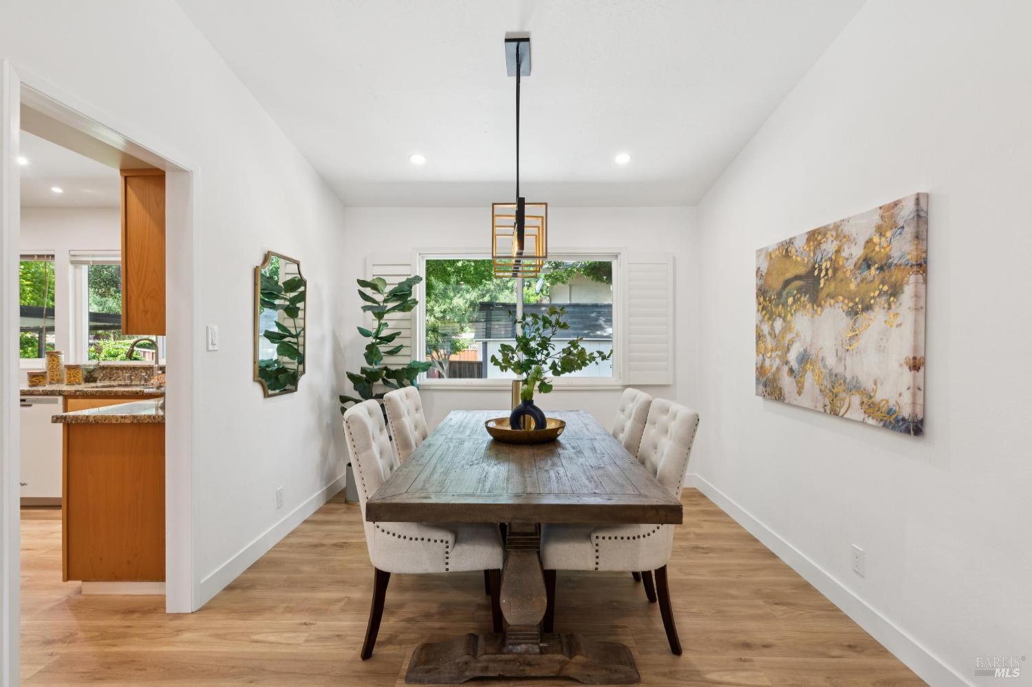 3355 Twin Oaks Drive