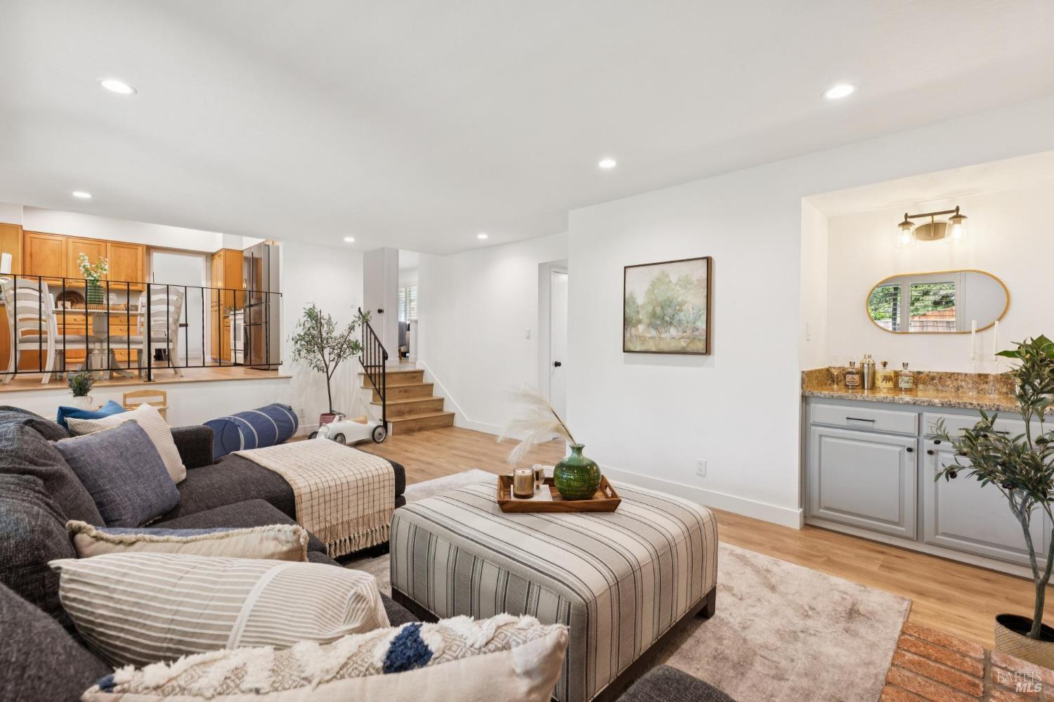 3355 Twin Oaks Drive