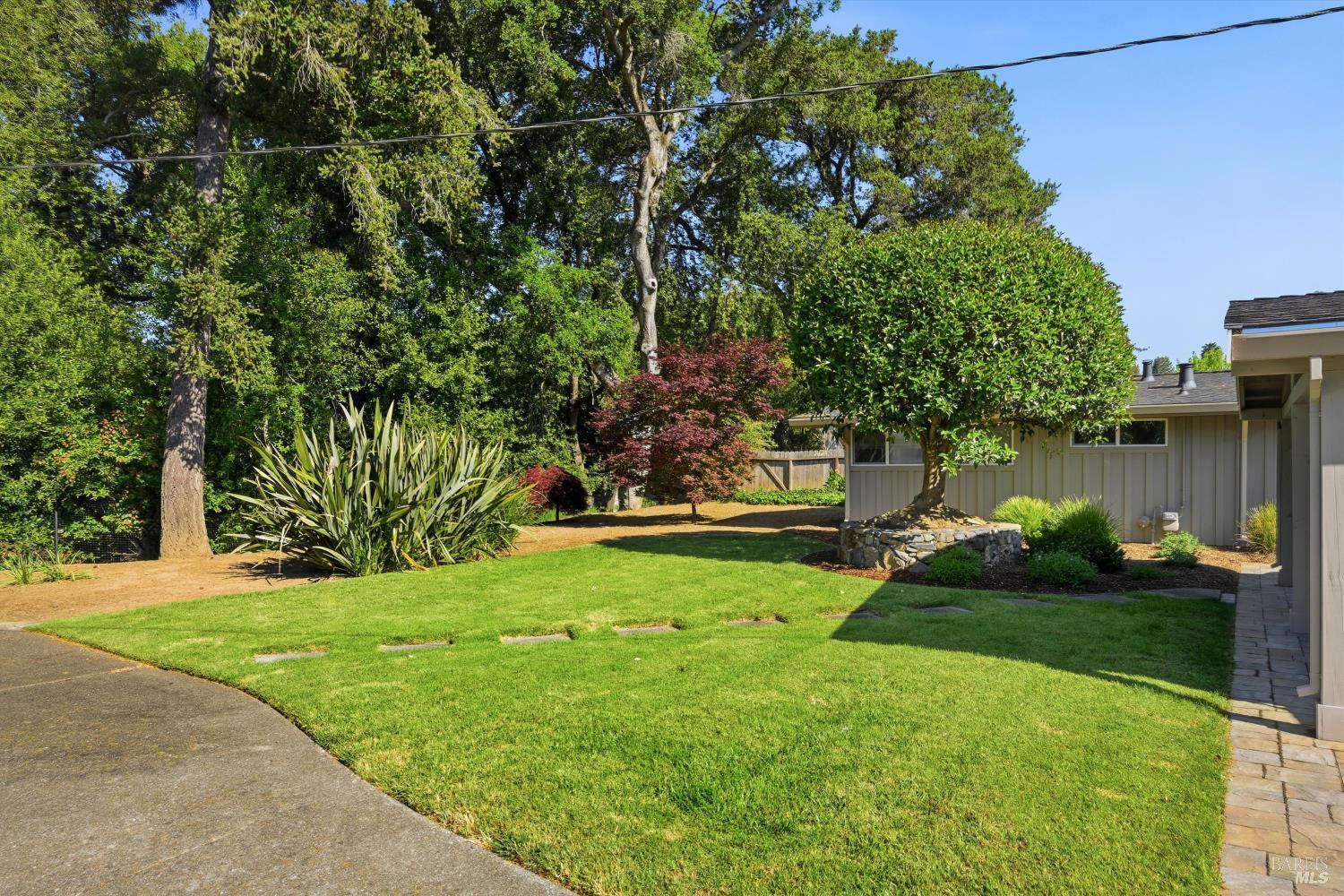 1053 Broadmoor Drive