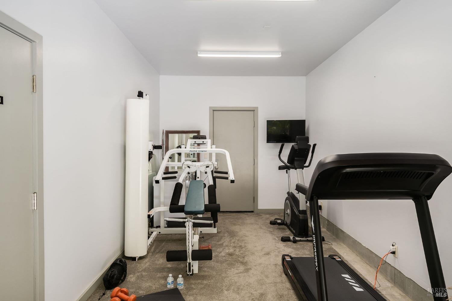 3037 Foothill Boulevard