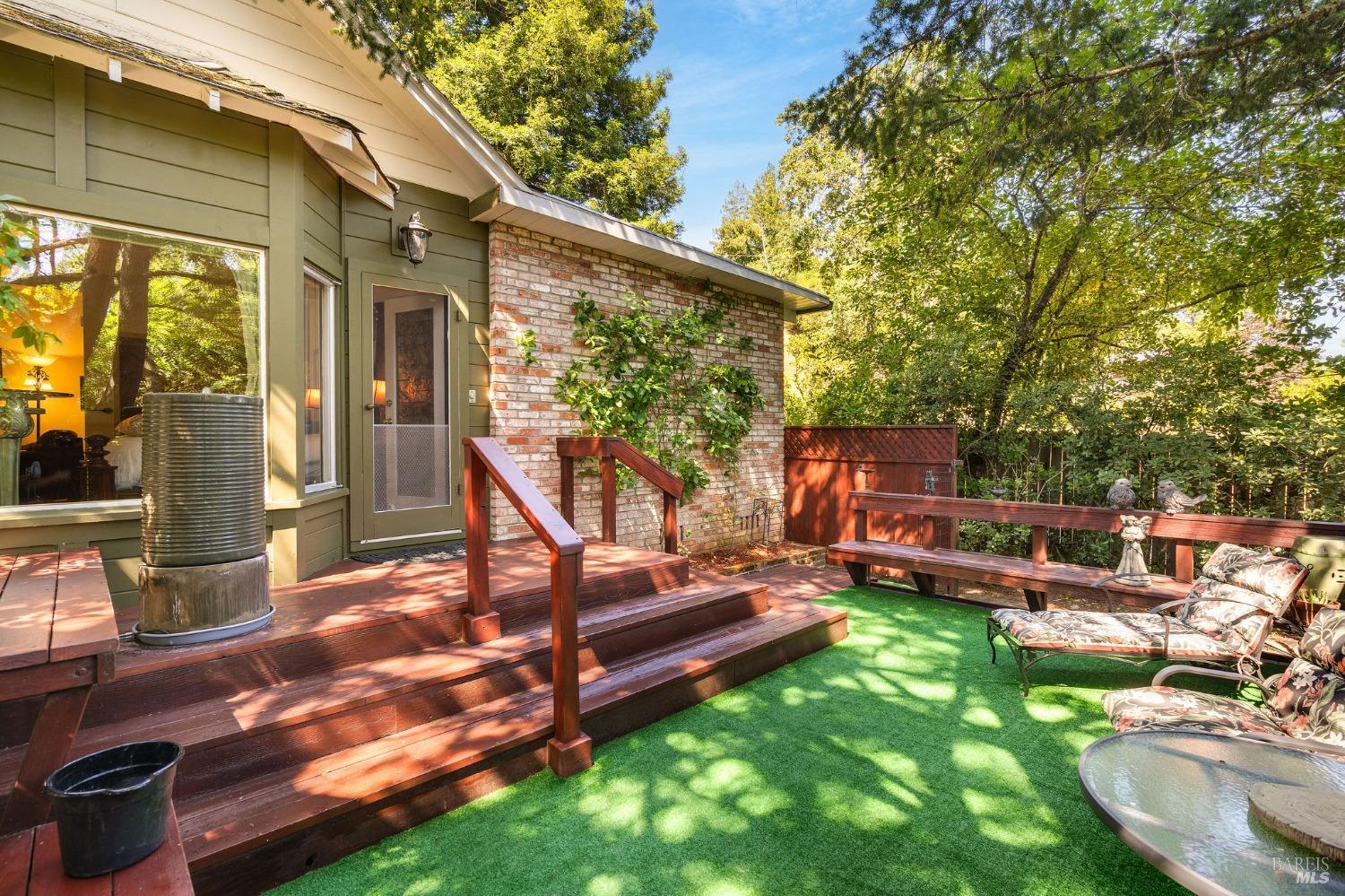 3037 Foothill Boulevard