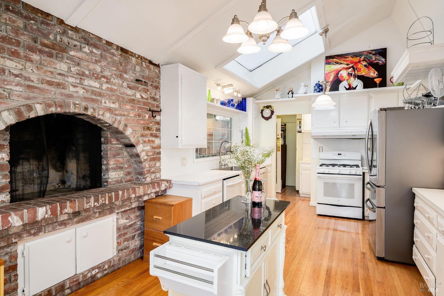 3037 Foothill Boulevard