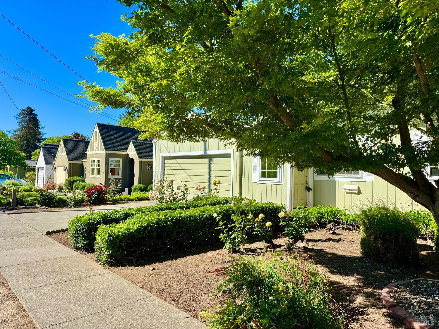 159 S Seymour Street