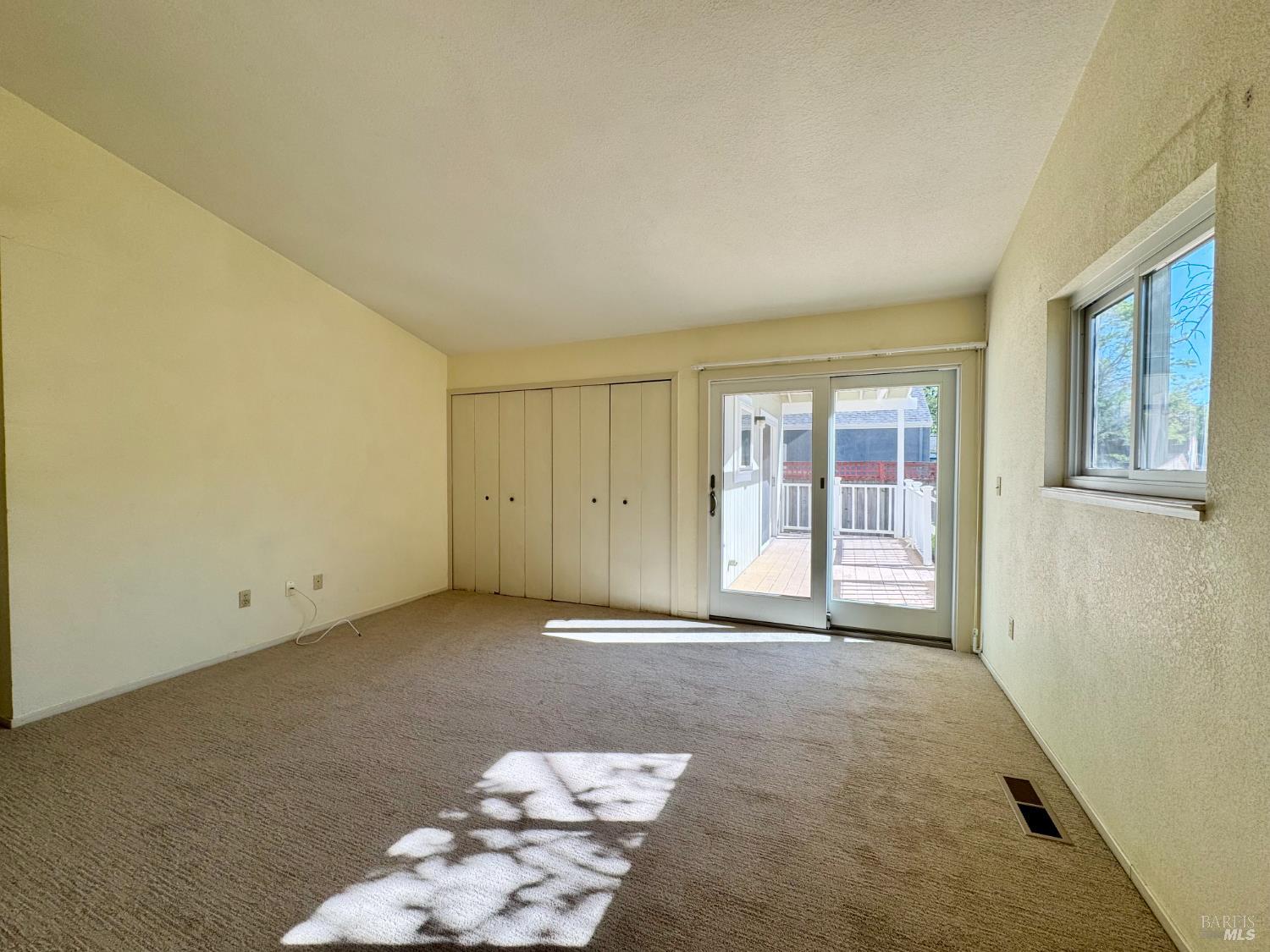 159 S Seymour Street