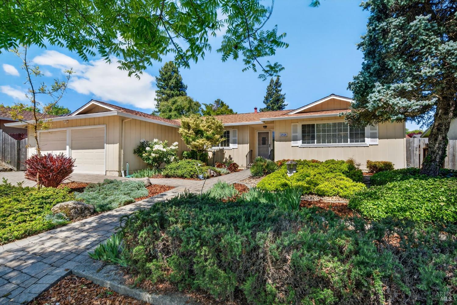 2968 Woodcrest Drive