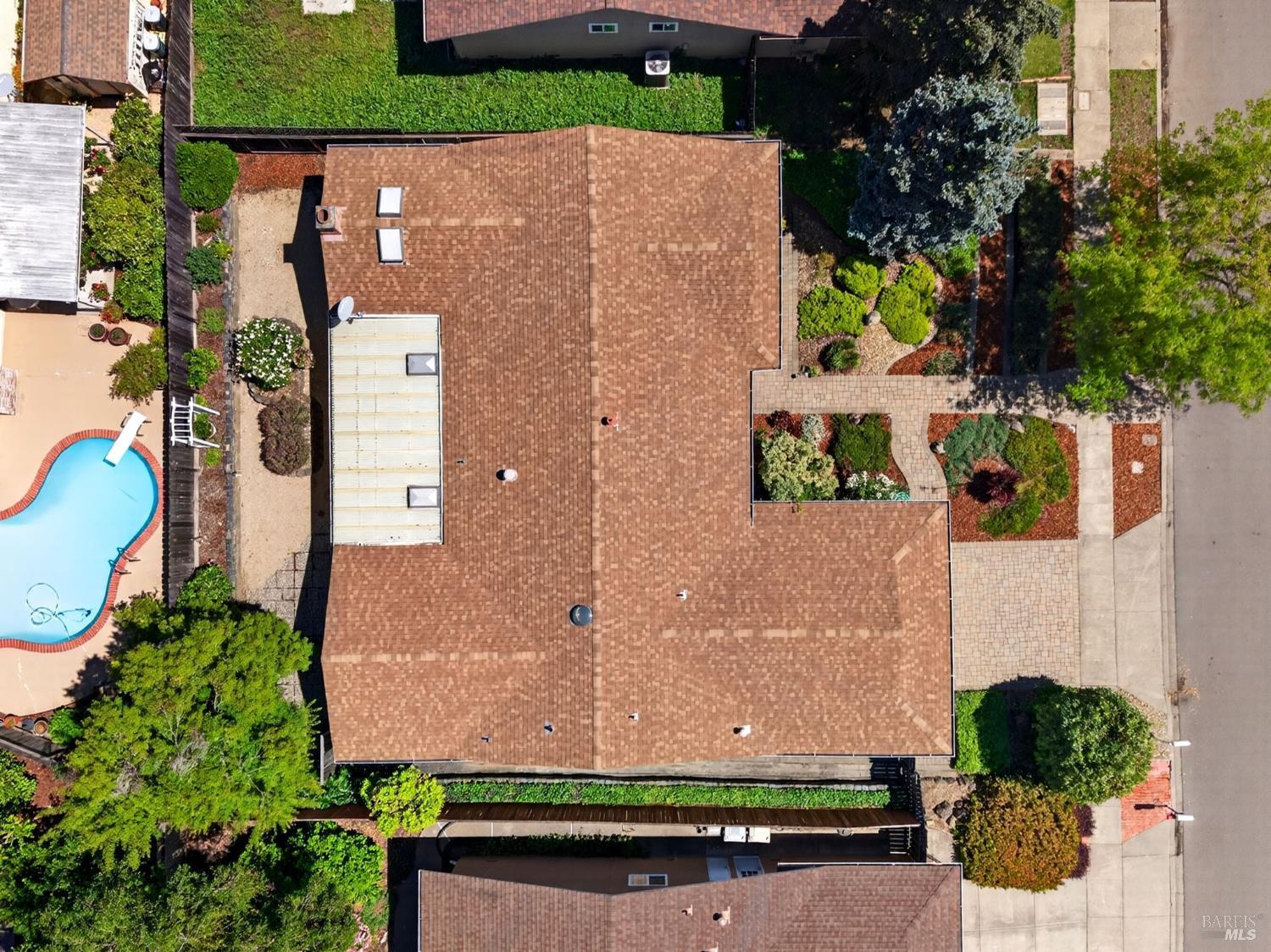 2968 Woodcrest Drive