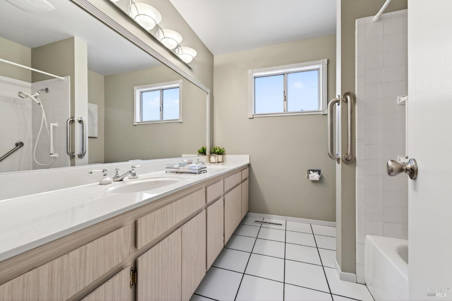 2968 Woodcrest Drive