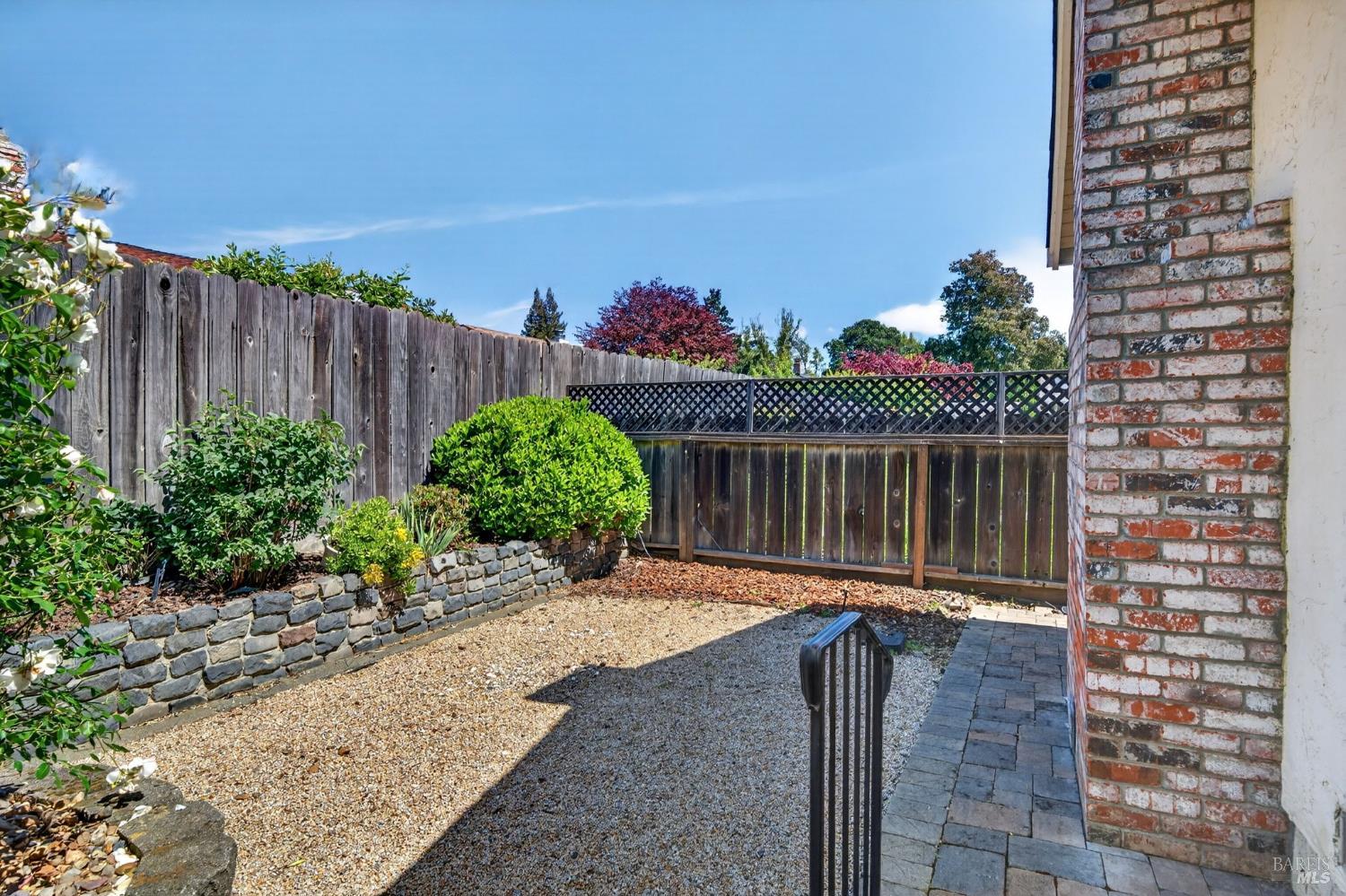 2968 Woodcrest Drive