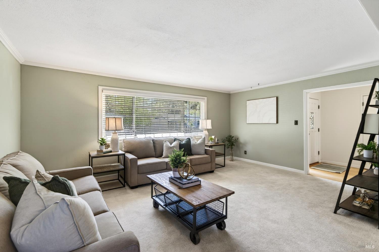 2968 Woodcrest Drive