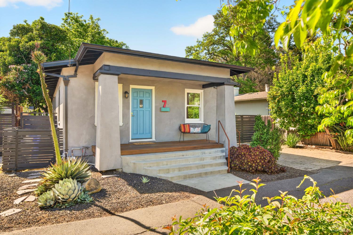 7 Bulson Court