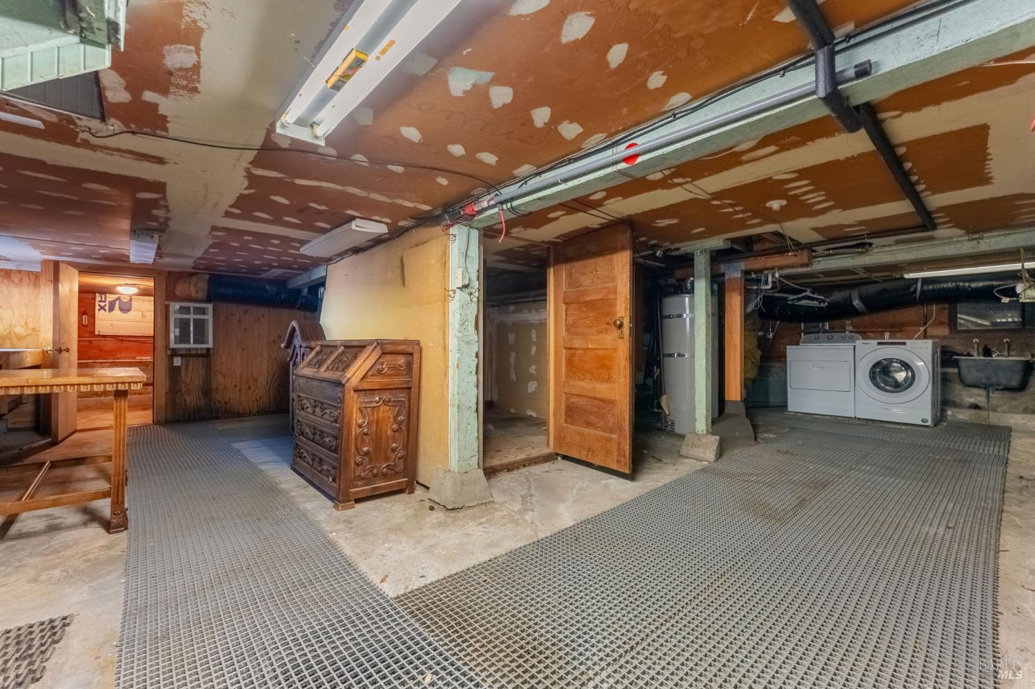 1533 Kearney Street