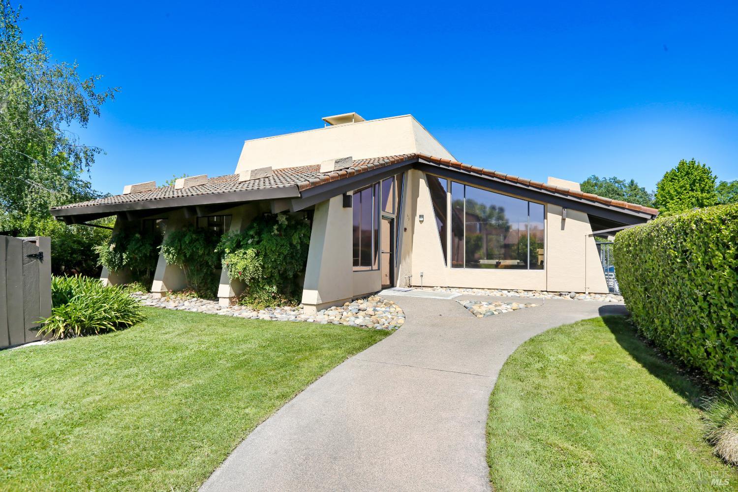 110 La Mancha Way