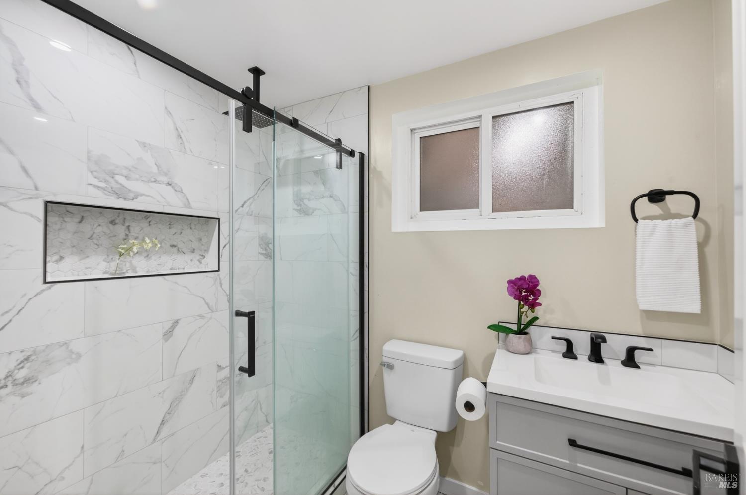 531 E Tennessee Street