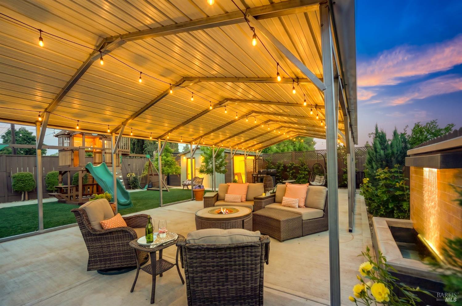 531 E Tennessee Street