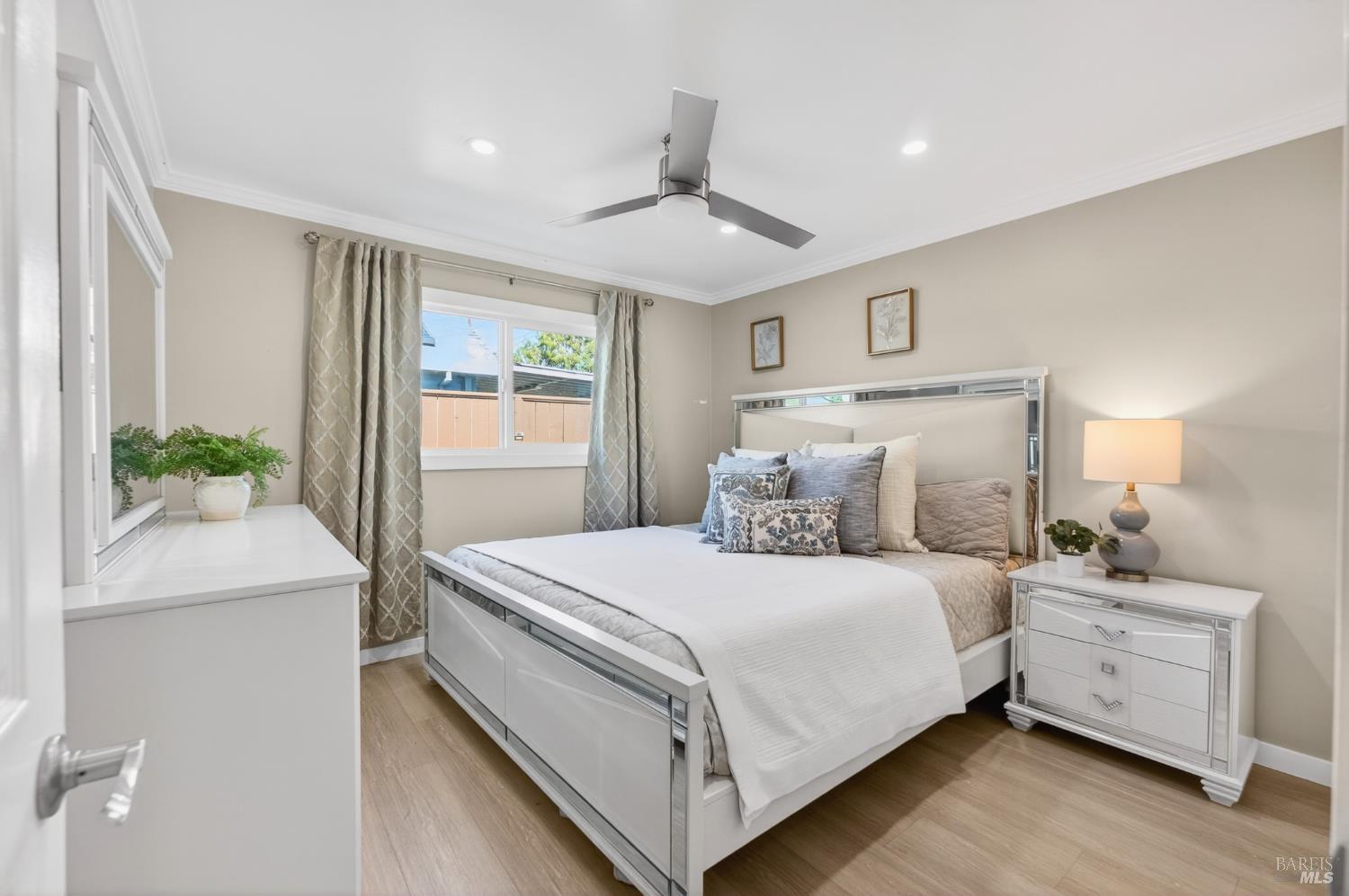 531 E Tennessee Street