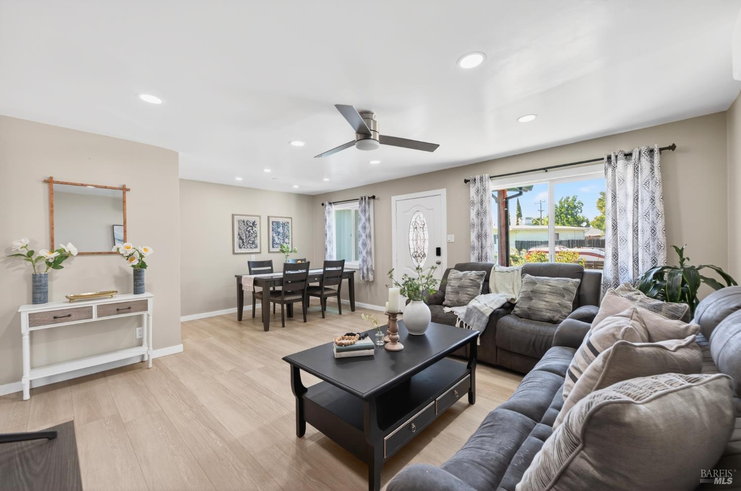 531 E Tennessee Street