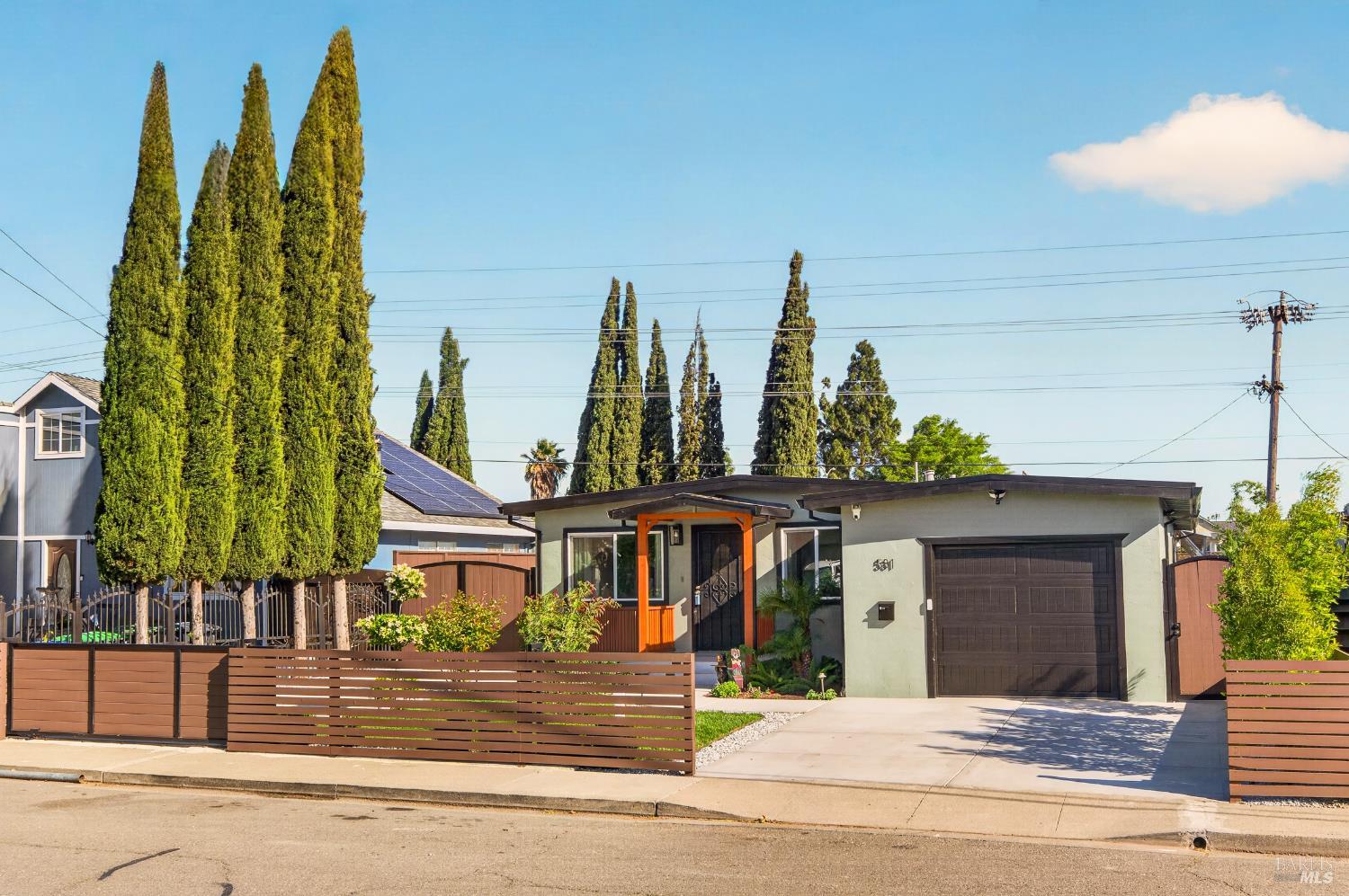 531 E Tennessee Street