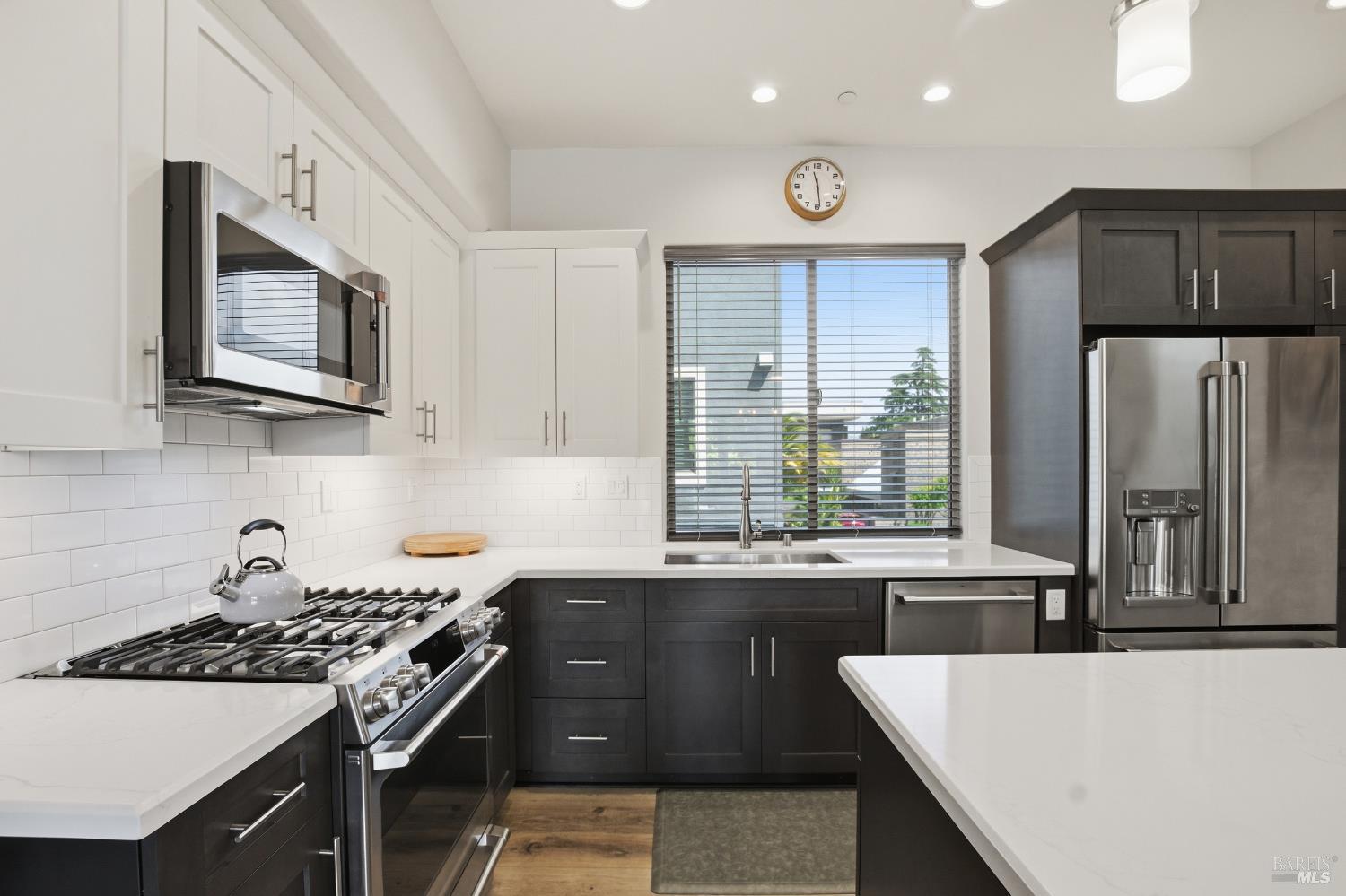 1716 3rd Street