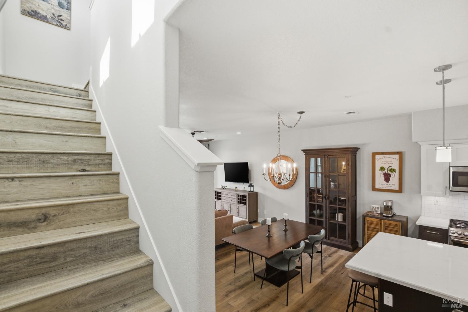 1716 3rd Street