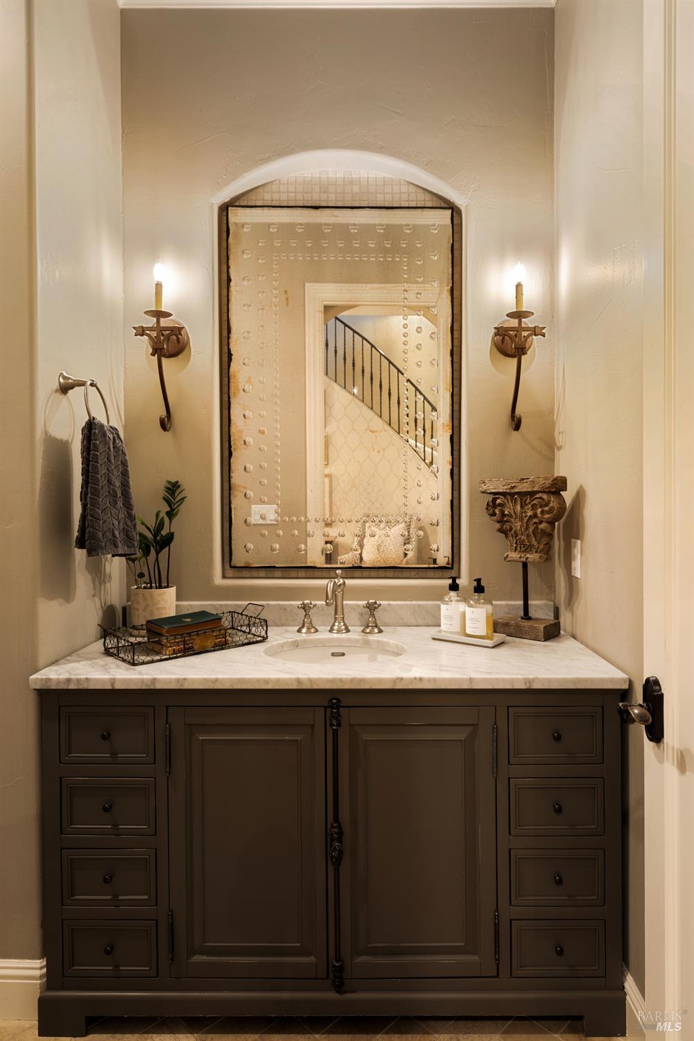 5318 Laurel Ridge Court