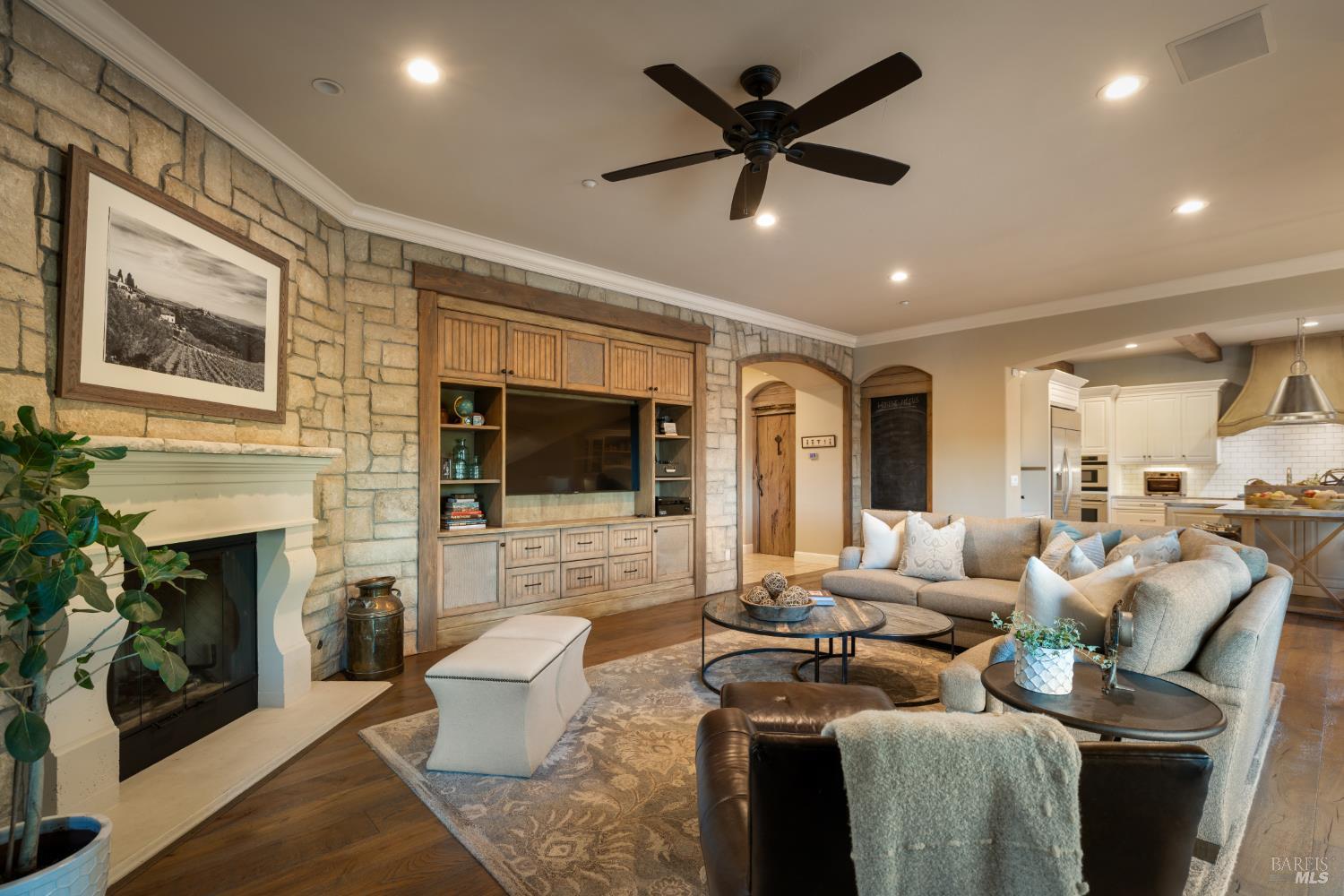 5318 Laurel Ridge Court