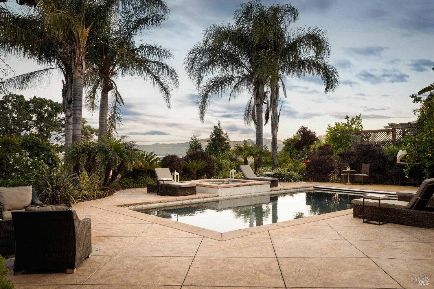 5318 Laurel Ridge Court