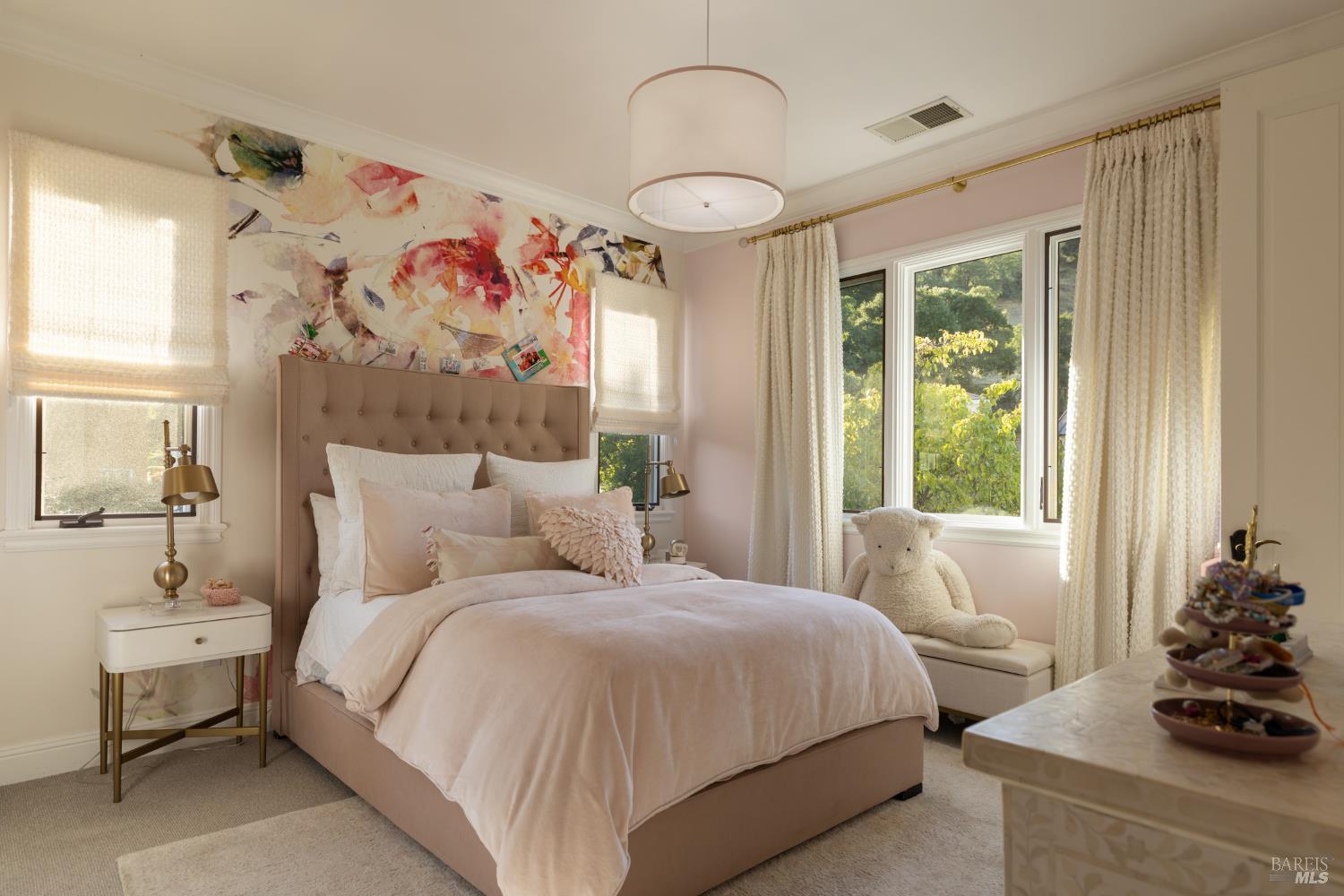 5318 Laurel Ridge Court