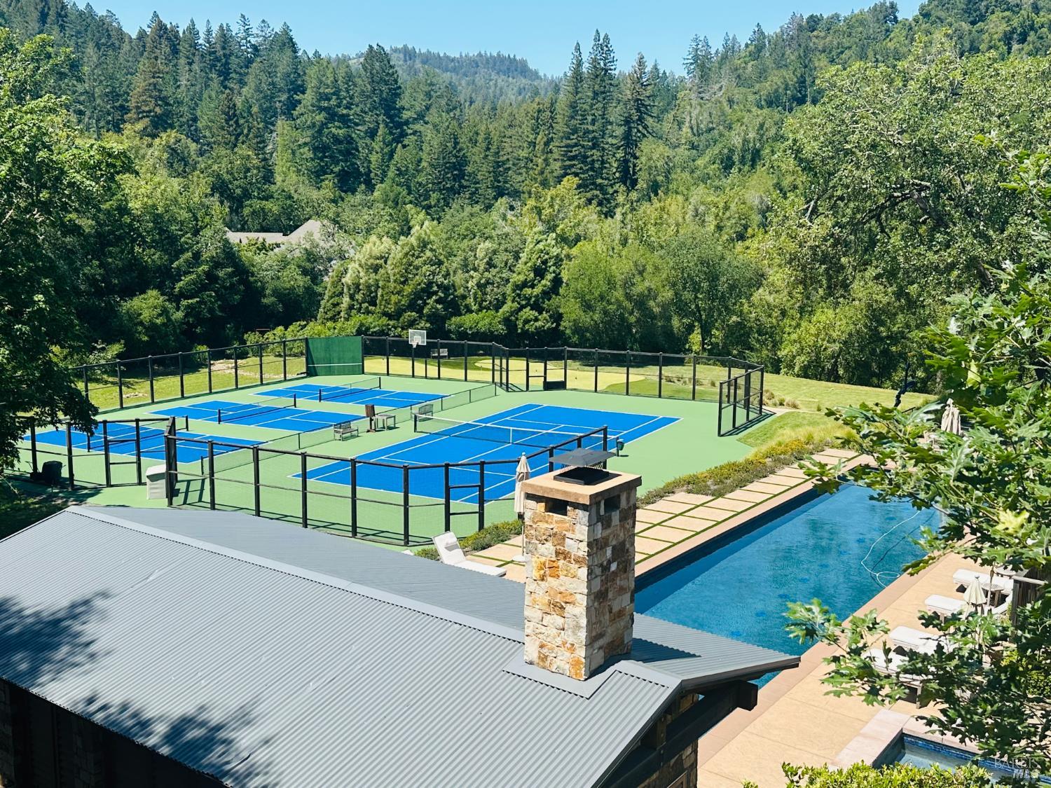 4500 Redwood Road
