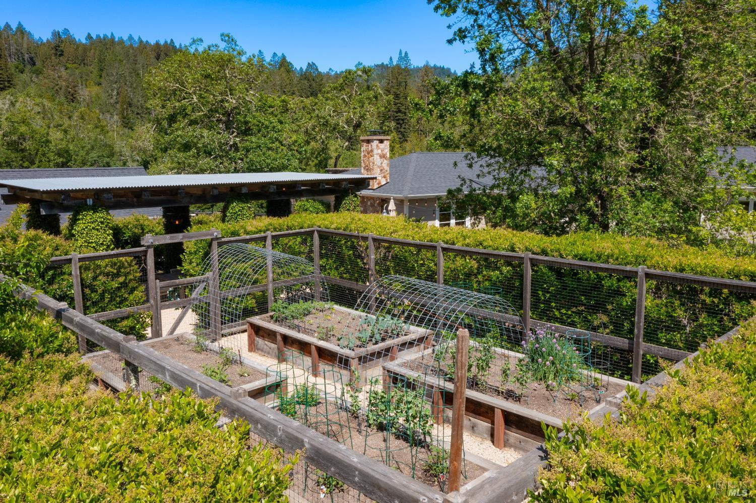 4500 Redwood Road