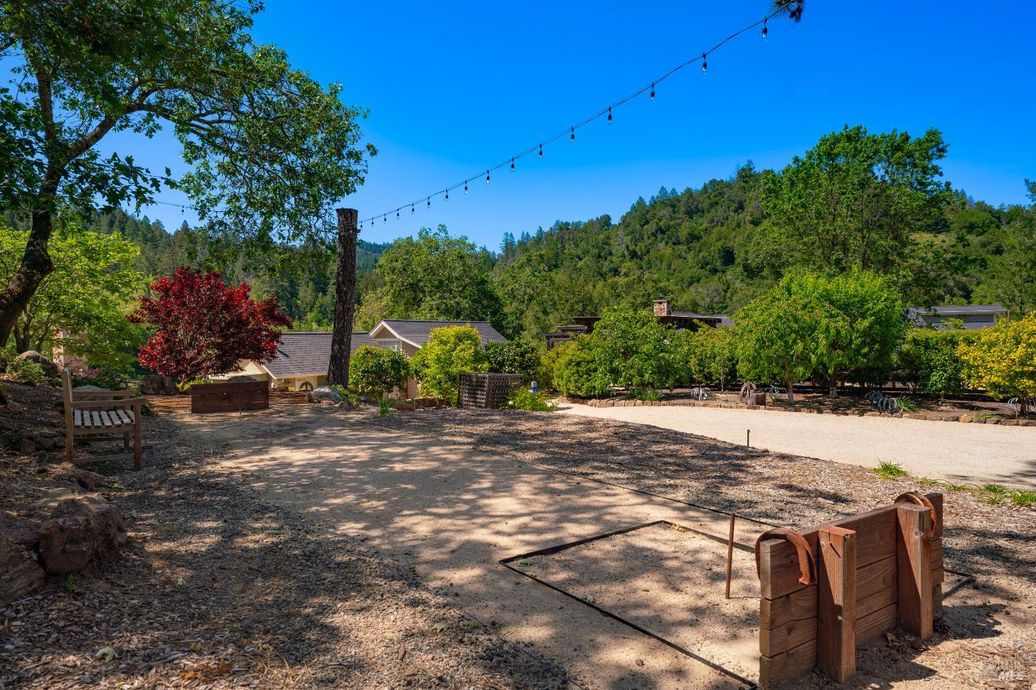 4500 Redwood Road