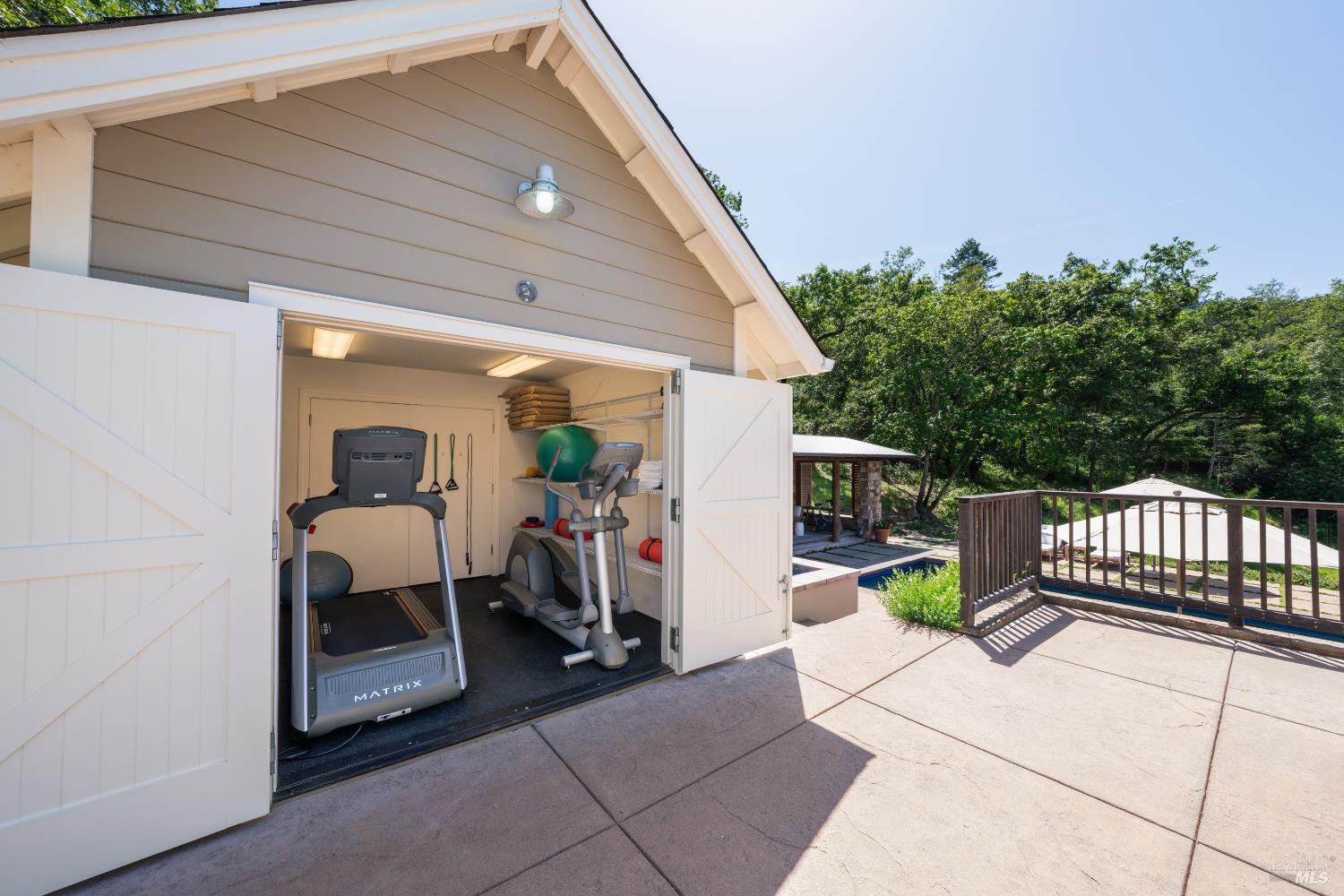 4500 Redwood Road