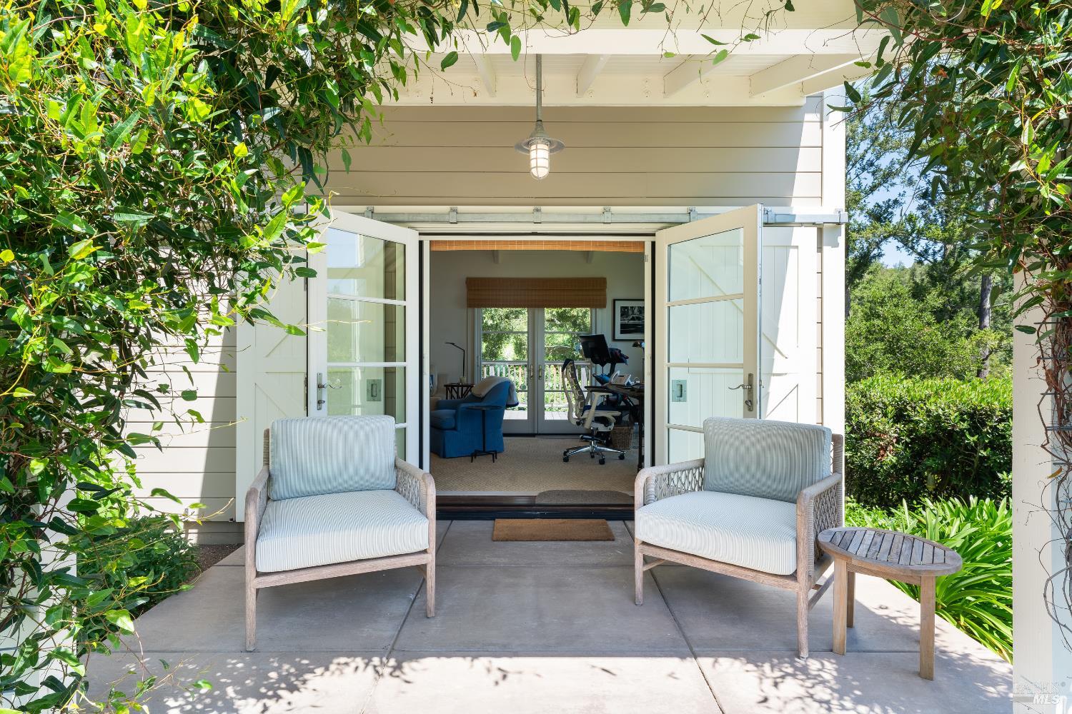 4500 Redwood Road
