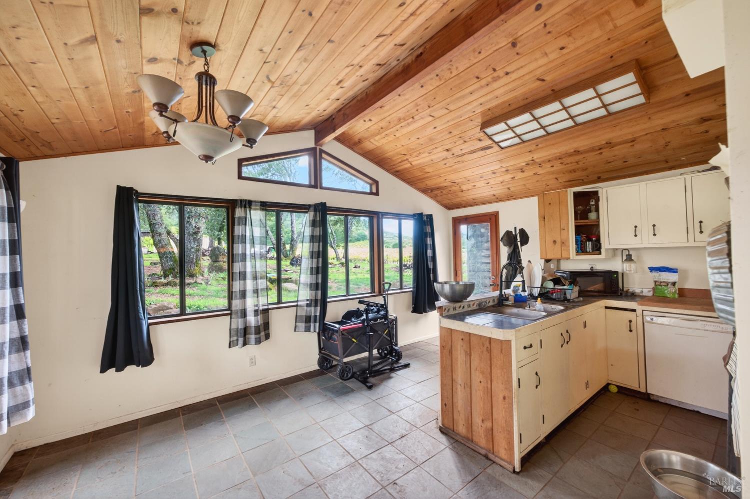 7440 Wild Horse Valley Road